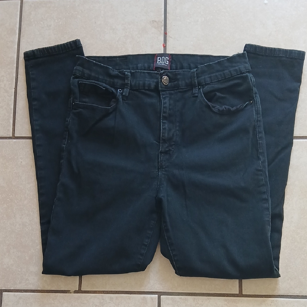 BDG Womens Size 28 Black High Waisted Cropped Denim Jeans